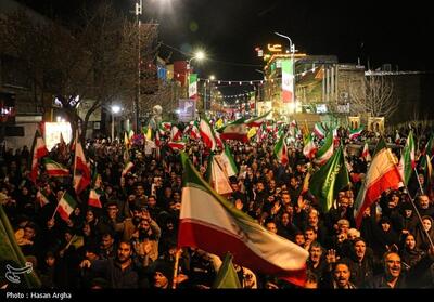  تجمع اصحاب بهداشت و درمان زنجان در حمایت از رهبر انقلاب و نیروهای مسلح - تسنیم