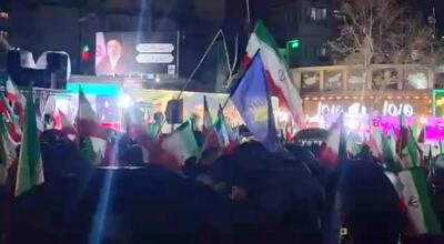 تجمع مردم در میدان تجریش تهران