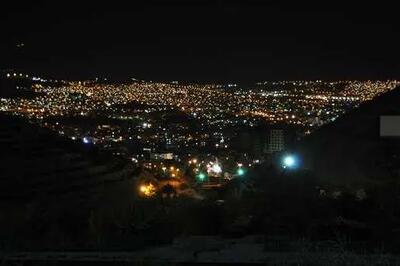  وصل شدن برق منطقه شهابیه خمین کمتر از 2 ساعت پس از بمباران
