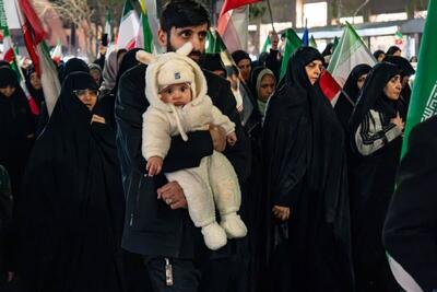  موج بیست و ششم از خروش حماسی مردم مشهد در میادین اصلی شهر (۶ فروردین ۱۴۰۵) + فیلم