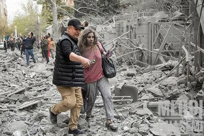  تصاویر دلخراش از حمله به محله عباس‌آباد در تهران