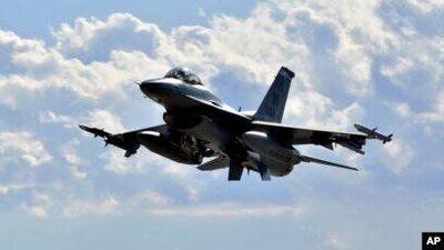  F16 آمریکایی پس از اصابت در آسمان ایران، به سمت عربستان رفت/ سنتکام تایید کرد