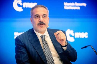  وزیر خارجه ترکیه: آمریکا می‌خواهد به جنگ پایان دهد، اما اسرائیل چنین نمی‌خواهد / اگر واشنگتن می‌خواهد به توافق یا مذاکره با ایران برسد، باید آماده باشد تا نفوذ بسیار جدی بر تل‌آویو اعمال کند/ اگر نیت واقعی در آمریکا و ایران وجود داشته باشد، قطعاً می‌توان آن‌ها را به جایی مشترک رساند