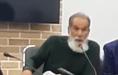  باب وطن‌فروشی باید بسته شود