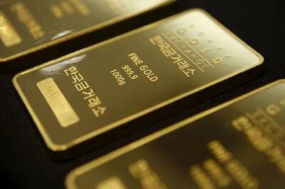  احتمال سقوط قیمت طلا تا ۳۷۰۰ دلار
