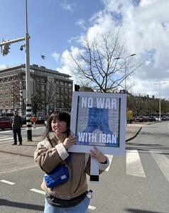  برگزاری تظاهرات ضدجنگ در لاهه + عکس