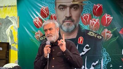  به آمریکای جنایتکار و رژیم صهیونیستی اعلام می‌کنیم که ملت ایران پای ارزش‌های انقلاب اسلامی ایستاده‌اند