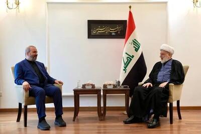  تحویل پیام رهبر انقلاب به رئیس مجلس اعلای اسلامی عراق