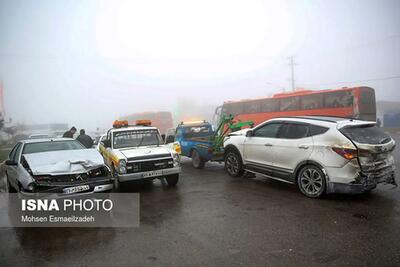  12 مصدوم در تصادف زنجیره‌ای در آزادراه «قزوین- زنجان»