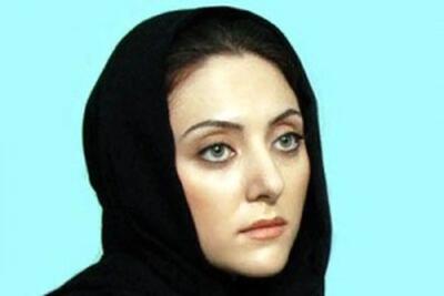  تصاویر حضور شبانه بازیگر سریال خط قرمز در خیابان‌