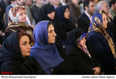  نقش زنان در دوران جنگ چه تفاوتی با زمان صلح دارد؟