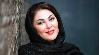  لاله اسکندری: ایران من تو بمان...