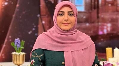  عکس / با المیرا شریفی مقدم خوش استایل باشید / نگاهی به عبای زیبا و باوقار سنگوزی شده خانم مجری شیک