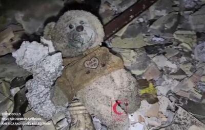  این عروسک‌ها دیگر صاحب ندارند؛ آمریکا و اسرائیل آنها را کشتند
