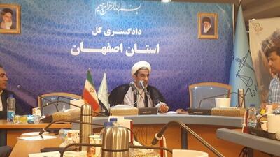  تکذیب اصابت بمب به زندان دستگرد/ همه زندانیان در سلامت کامل هستند