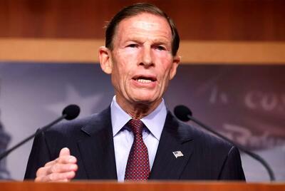  سناتور آمریکایی: جنگ در ایران افزایش سرسام‌آور قیمت‌ها در آمریکا را به دنبال داشت