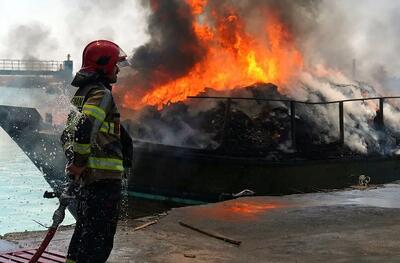  7 نفر مجروح؛ دستاورد حمله دشمن به جزیره هنگام