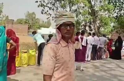  صف‌های طولانی در جایگاه‌های بنزین و گاز در هند، در پی بسته‌شدن تنگه هرمز + فیلم