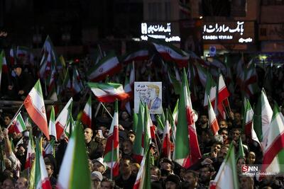  بیش از یک ماه حماسه در ایران / تجمعات سوگ و حماسه در سراسر کشور به شب سی و یکم رسید+فیلم