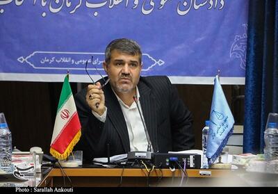  دستگیری سارق مسلح در کرمان/ کشف سلاح‌های سرد و گرم از متهم - تسنیم