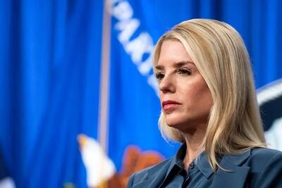  ترامپ در اقدامی ناگهانی دادستان کل این کشور را برکنار کرد