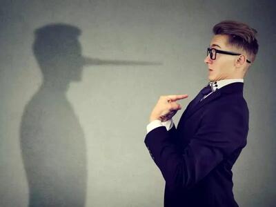  پشت‌پردۀ ۱۲ دروغ شاخ‌دار اینترنشنال! + اینفوگرافیک