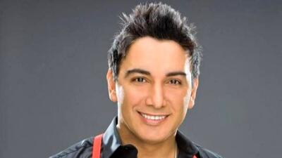  دانلود آهنگ عاشقانه شادمهر عقیلی / ریمیکس «شب من» از معین  و سهراب پاکزاد