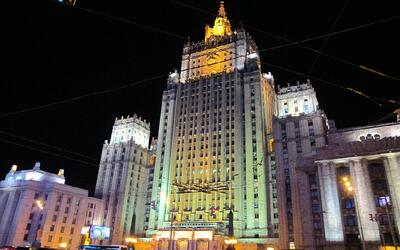  تأکید وزارت خارجه روسیه بر لزوم توقف فوری تجاوز آمریکا و اسرائیل علیه ایران