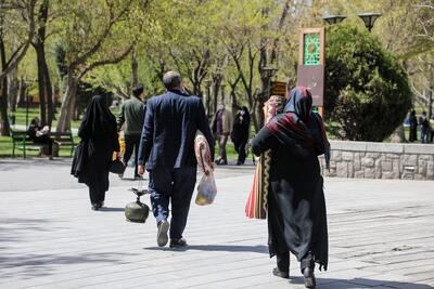  ظرفیت تمام پارکینگ‌ها امروز در بوستان‌های مشهد تکمیل است (۱۳ فروردین ۱۴۰۵)