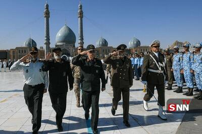  تصاویری از حضور سرلشکر باقری و امیر موسوی در مسجد جمکران