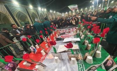  یادمان دانش‌آموزان دبستان شجره طیبه میناب در حرم مطهر امام رضا(ع)