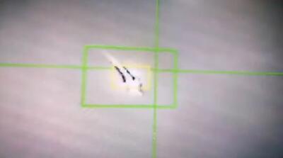  لحظه انهدام جنگنده آمریکا بر فراز جزیره قشم