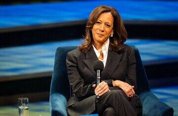  کامالا هریس: ترامپ آمریکا را به جنگی کشانده که مردم خواهان آن نیستند