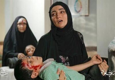  محیا دهقانی: جز دعا برای شما مدافعان کشورمان کاری از دستمان برنمی‌آید - تسنیم