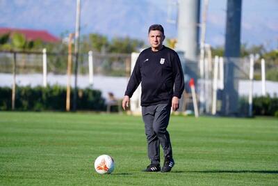  صادقی: با غریزه‌ات تیم را بچین، جام جهانی نزدیک است!