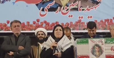  مادر شهید رستمی؛ خوشحالم که آرزوی پسرم برآورده شد + فیلم