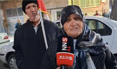  قد خمیده‌ مسن‌سال‌ها، ستون ایستادگی وطن است + فیلم