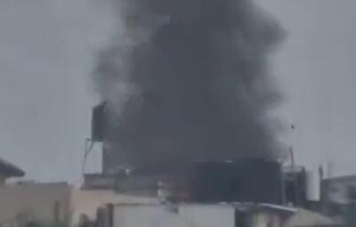  نمایی دیگر از دود و آتش‌سوزی ناشی از اصابت ترکش‌های موشک های ایران در شمال اراضی اشغالی