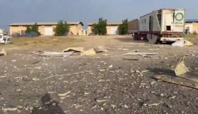  حمله هوایی به انبار امدادی هلال‌احمر در بوشهر/ تخریب ۲ کانتینر و ۲ خودروی امدادی+فیلم