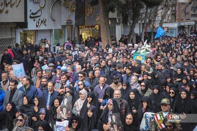  تشییع پیکر دو شهید والامقام جنگ رمضان در بیرجند/ مردم خراسان جنوبی بار دیگر شکوه وفاداری خود را به نمایش گذاشتند+فیلم