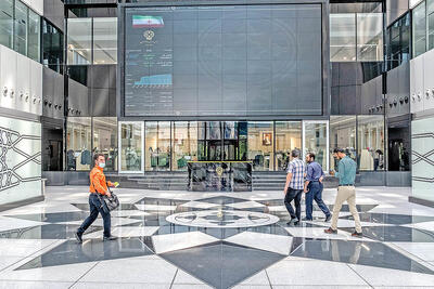  چراغ نیمه خاموش بورس