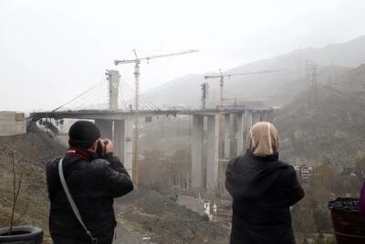  بازدید خبرنگاران از پل B1 کرج؛ آغاز عملیات بازسازی با توان داخلی پس از حملات دشمن+فیلم