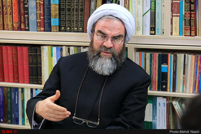  طرفداران پایان جنگ هم نمی‌خواهند کشور را مفت به دست دشمن بدهند/ ملت همه از پایان این جنگ می‌پرسند/ باید نسبت به خطر تفرقه و دودستگی هوشیار باشیم