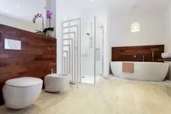  جای این وسایل در حمام نیست