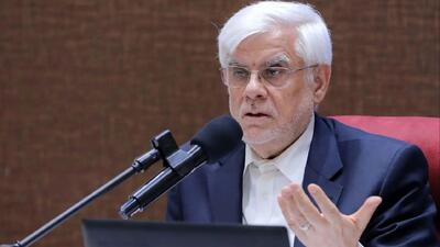  آقای عارف؛ کارگران، بخش خصوصی و  کسب‌وکارهای خرد دقیقاً چه حمایتی قرار است ببینند و چه زمان؟/ مردم همین الان وسط بحران‌اند