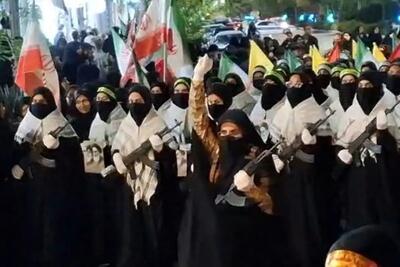  حضور زنان اسلحه به دست در تجمعات خیابانی امشب