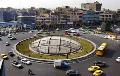  رونمایی از دیوارنگار جدید میدان انقلاب + عکس