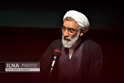  تنها گزینه مقاومت و ضربه کوبنده به دشمن است