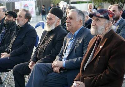  ما باید به نام وطن و خاک ایران متعهد باشیم