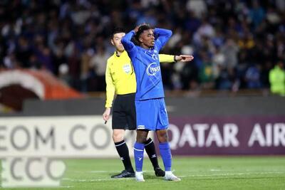  باز هم رد پای دلال بدنام؛ مهاجم استقلال فسخ کرد
